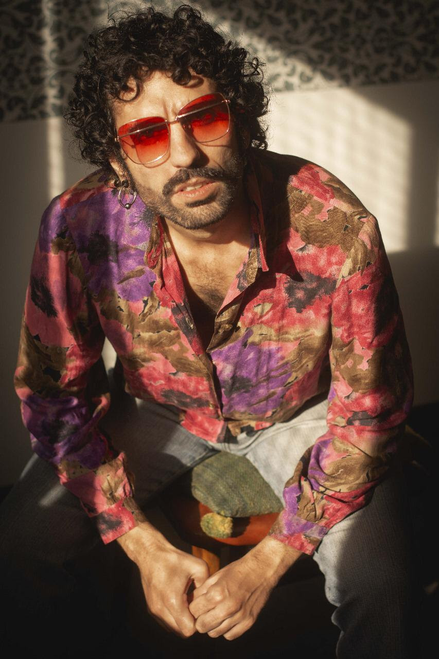 La Nueva Exploración Sensible de Nico Cavi//