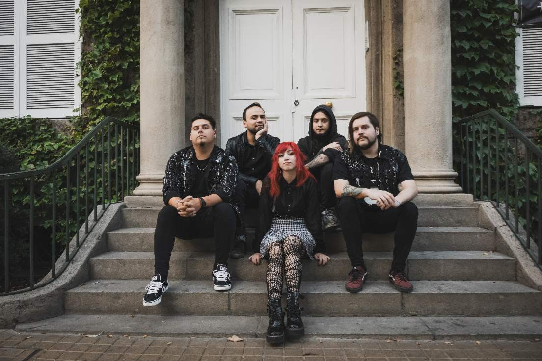 NACIONAL// Saturday estrena «Vestigios X»: Un nuevo disco que marca la era de su renovación.