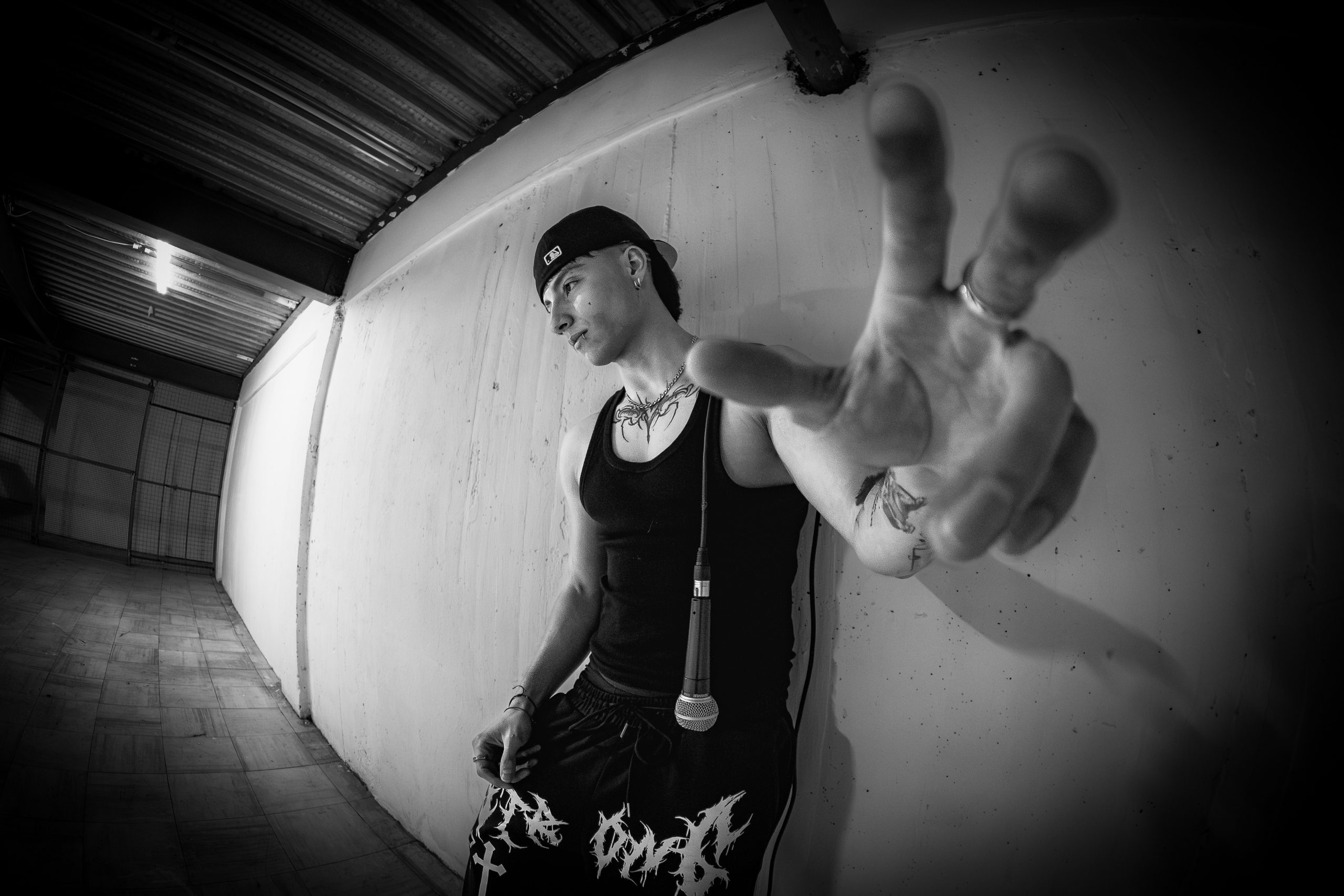 NACIONAL// DREWES presenta «Estar Solo»