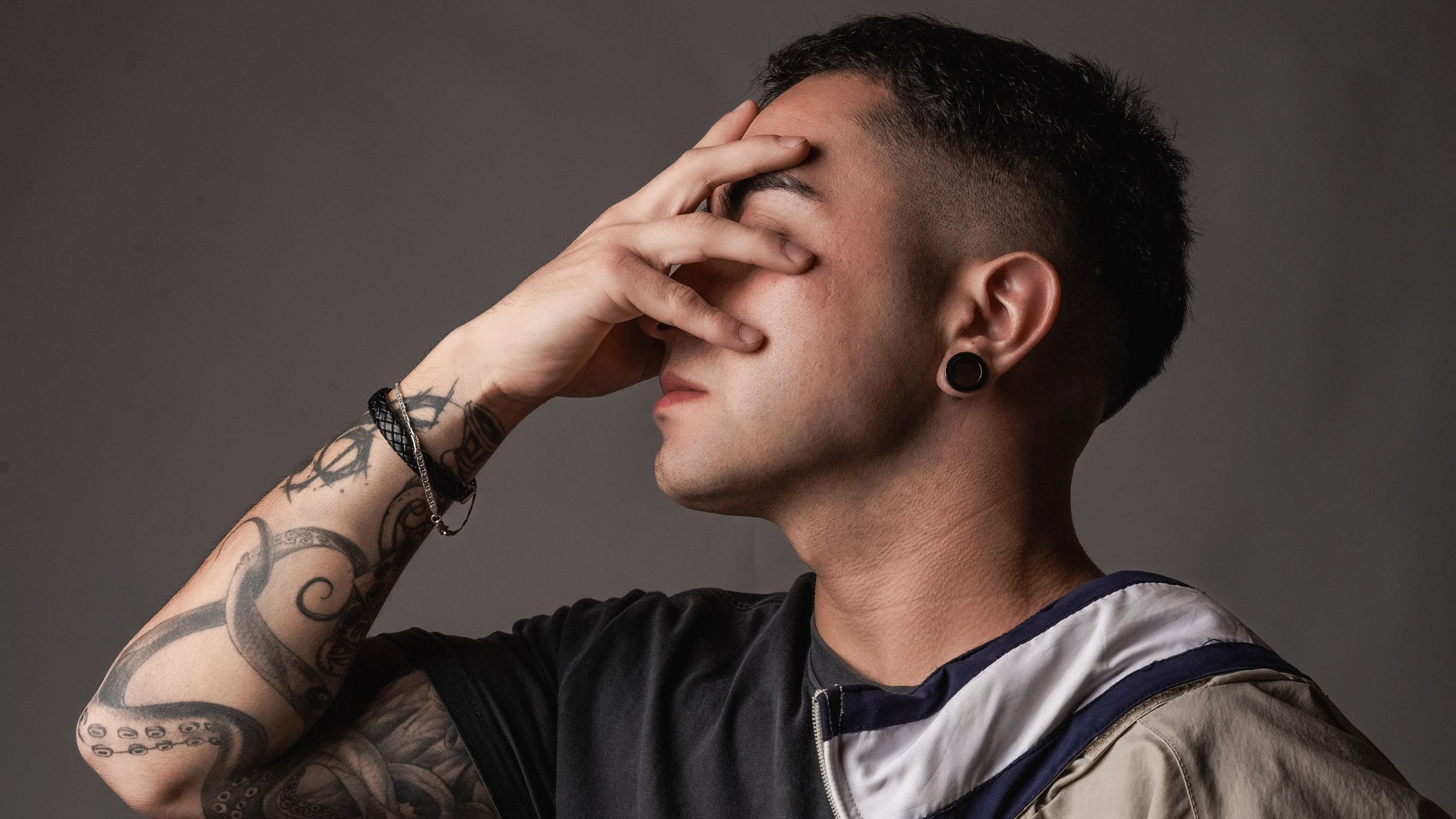 Mchgonzalez debuta con 111: “Es un reflejo de quien fui, lo que pasé y aprendí