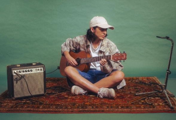 Gracia presenta su primer EP “Perdida”: un viaje íntimo entre el pop, el rap y la búsqueda personal