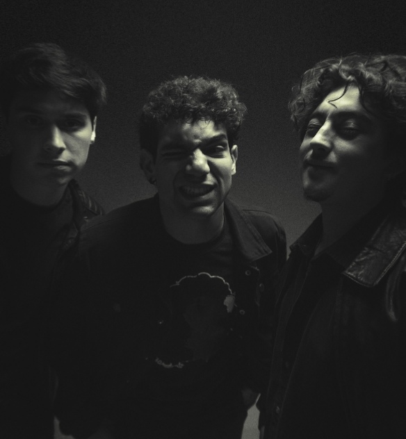 Los Bervos debutan en la escena nacional con single doble