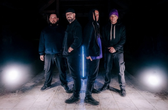 Moment presenta “Nobody”, primer single y videoclip de su EP conceptual inspirado en el tiempo