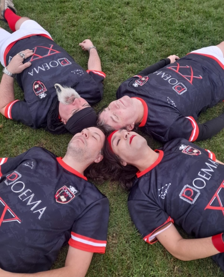 POEMA XX …¡VIVA EL FÚTBOL!