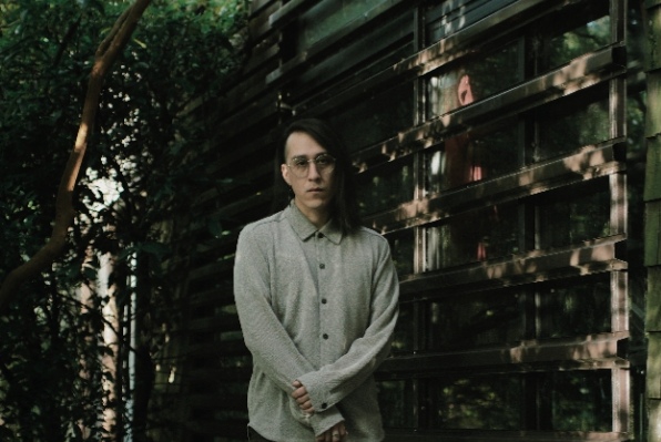 Epífano estrena “Luces de Coral”, single debut feat Cinthia Santibáñez de Crisálida