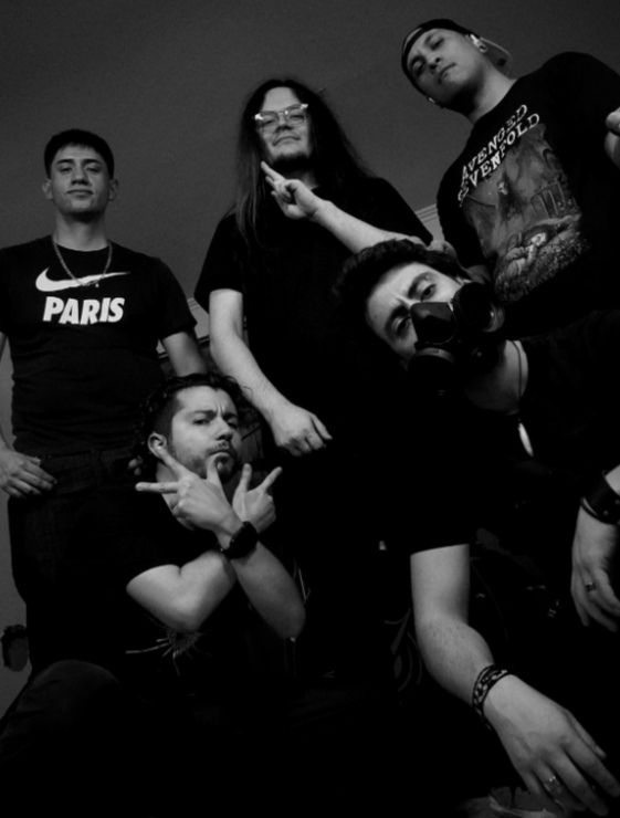 La banda chilena KRENNH continúa revelando el universo de Samsara con el lanzamiento de “Hybris”
