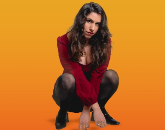 DELIS VAL TRANSFORMA LA PENA OCULTA EN CUMBIA DREAM CON » OJALÁ NADIE LO SEPA» SU NUEVO SENCILLO